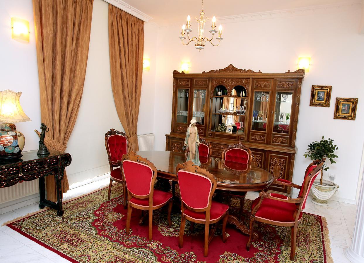 The White House Villa Larnaca Bagian luar foto