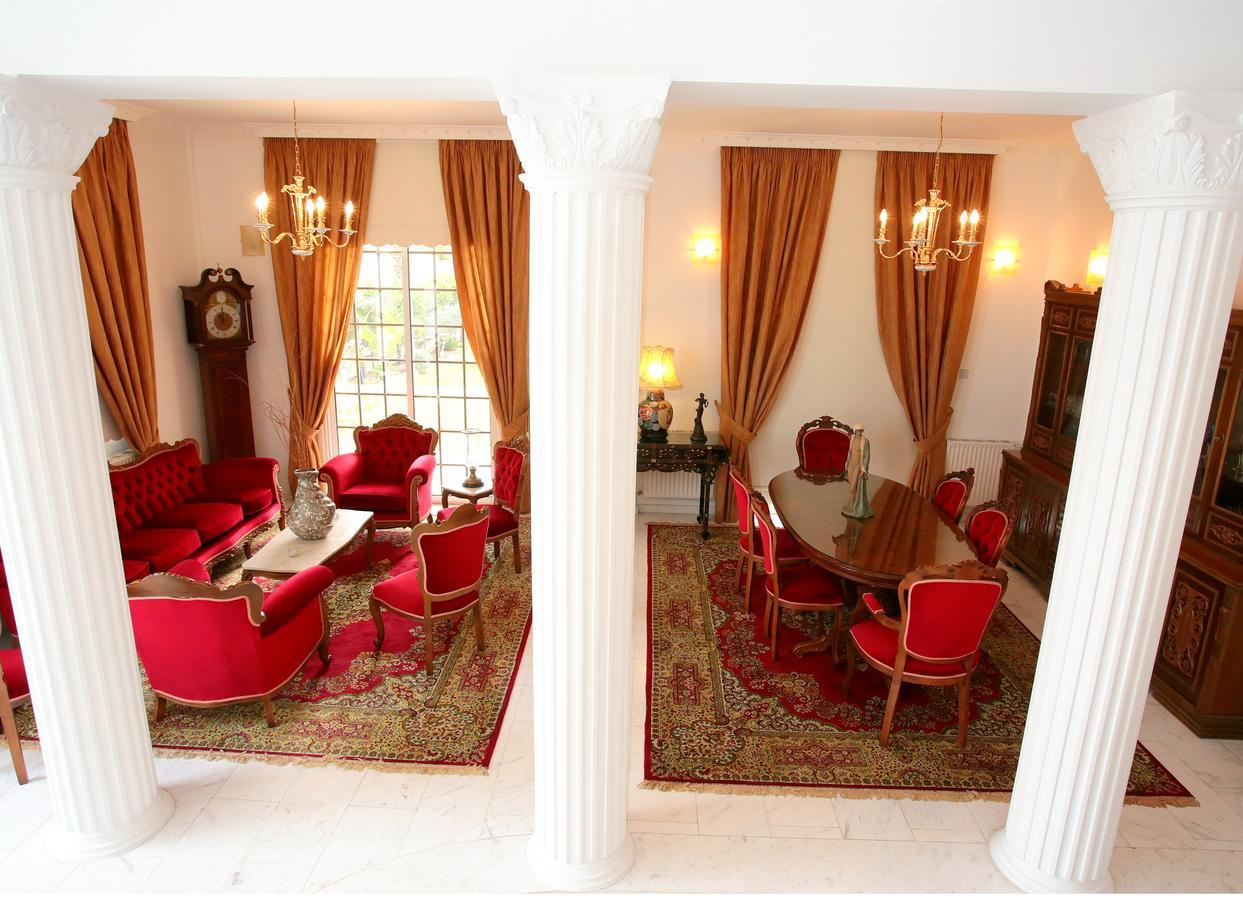 The White House Villa Larnaca Bagian luar foto