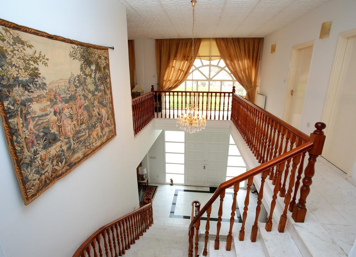 The White House Villa Larnaca Bagian luar foto